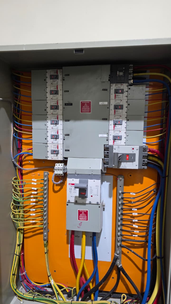 Elster sub-meters office floor Dubai approval